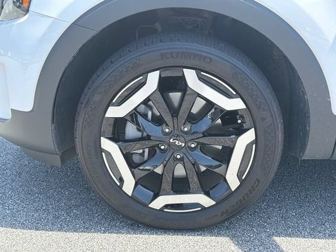 Used 2024 Kia Telluride S w/ S Sunroof Package FWD image 13
