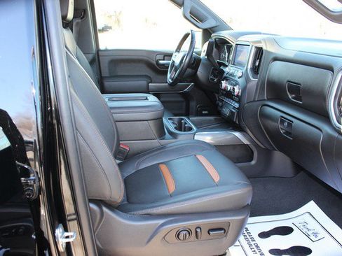 Used 2021 GMC Sierra 1500 AT4 w/ AT4 Value Package image 18