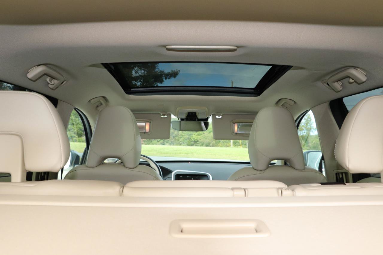 Used 2015 Volvo XC60 T6 AWD/4WD image 8