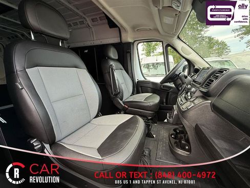 Used 2025 RAM ProMaster 2500 w/ Convenience Group FWD image 27