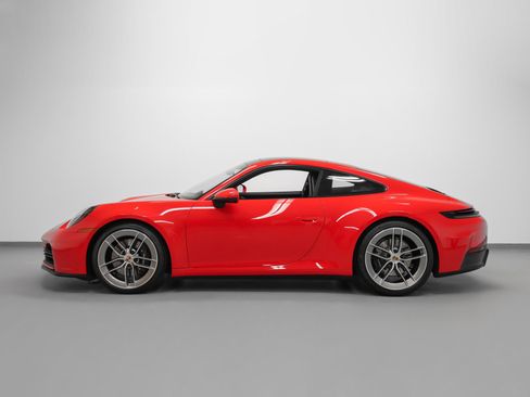 Used 2025 Porsche 911 Carrera image 2