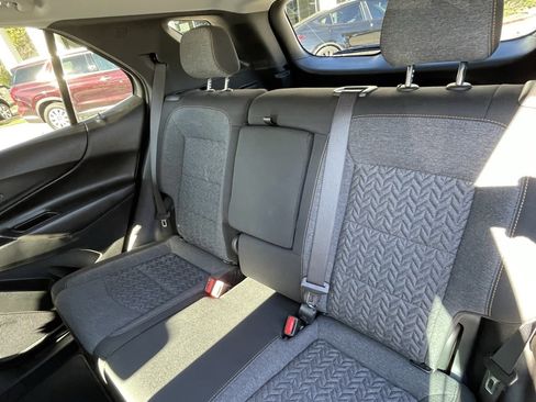 Used 2024 Chevrolet Equinox LT image 23