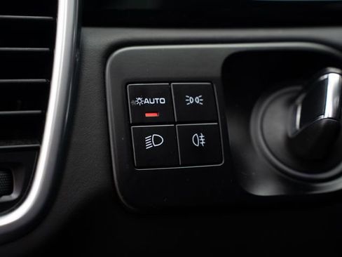 Certified 2023 Porsche Cayenne S AWD/4WD image 29