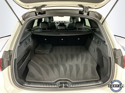 Used 2025 Mercedes-Benz GLC 350e 4MATIC image 28