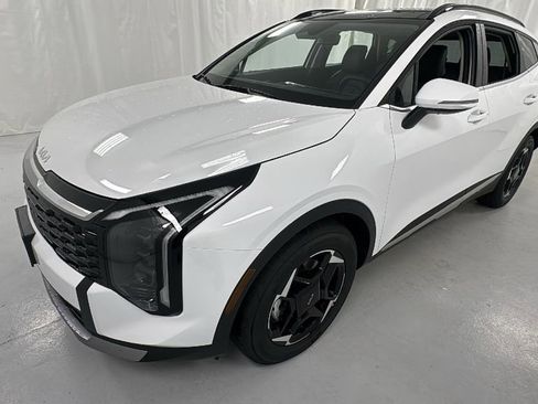 New 2026 Kia Sportage EX w/ EX Panorama Roof Package image 7