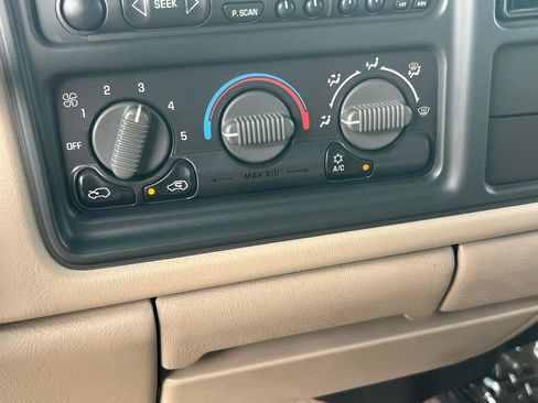Used 2002 GMC Sierra 2500 4x4 Extended Cab HD image 71