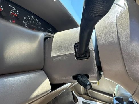 Used 2001 Ford F250 Lariat AWD/4WD image 36