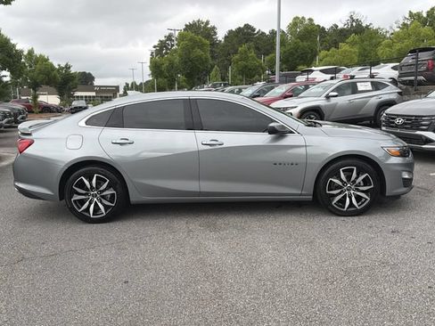 Used 2024 Chevrolet Malibu RS FWD image 9