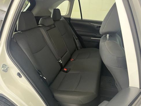 Used 2022 Toyota RAV4 LE AWD/4WD image 20