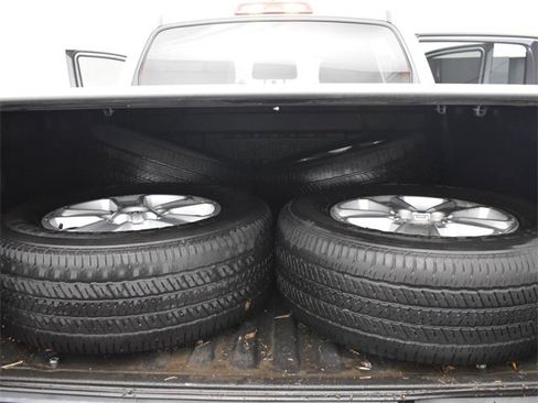 Used 2020 Toyota Tundra SR5 image 12