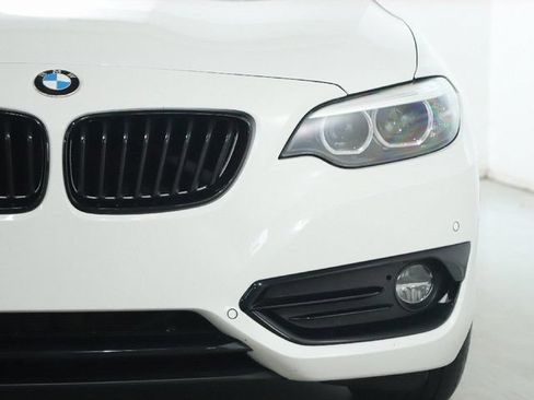 Used 2020 BMW 230i xDrive Convertible AWD/4WD image 7