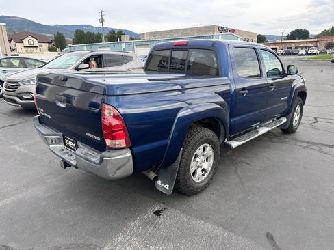 Used 2005 Toyota Tacoma 4x4 Double Cab w/ SR5 Pkg #8 image 3