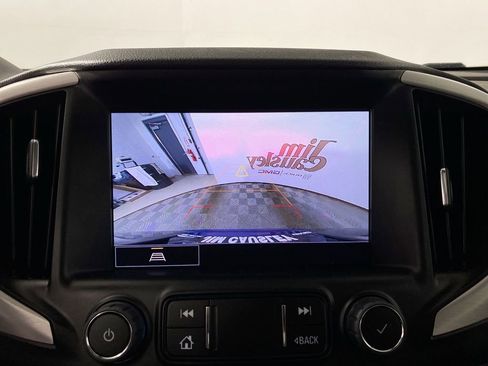 Certified 2023 GMC Terrain SLE w/ Driver Convenience Package image 17