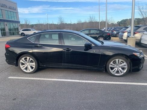 Used 2023 Acura TLX w/ Technology Package image 4