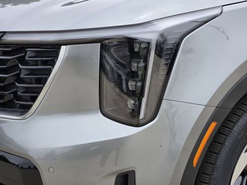 New 2026 Kia Sorento EX FWD image 7