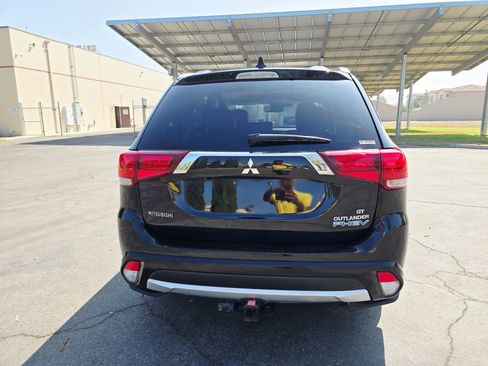 Used 2018 Mitsubishi Outlander SEL image 7
