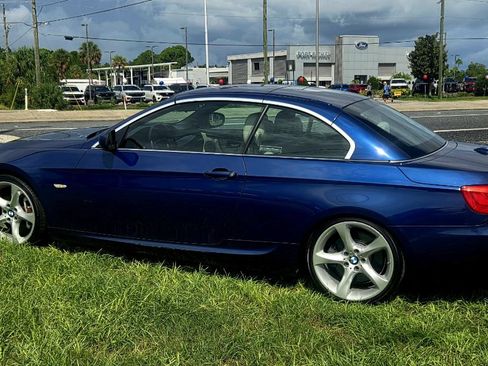 Used 2013 BMW 335i Convertible RWD image 18