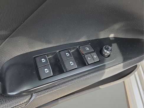 Used 2020 Toyota Camry XSE image 15