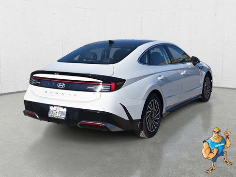 New 2026 Hyundai Sonata Limited image 5