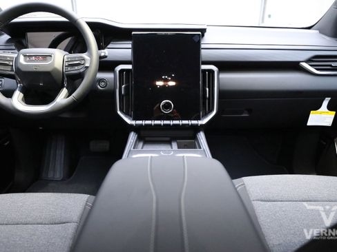 New 2026 GMC Acadia Elevation image 13