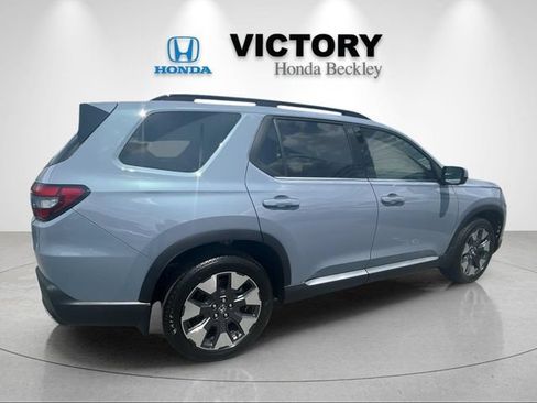 New 2026 Honda Pilot Elite image 5