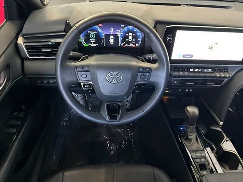 Used 2025 Toyota Camry XSE w/ Premium Package FWD image 18
