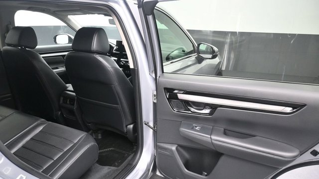 Used 2023 Honda CR-V EX-L image 10