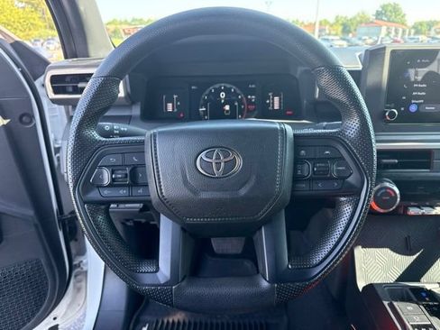 Used 2024 Toyota Tacoma SR AWD/4WD image 28