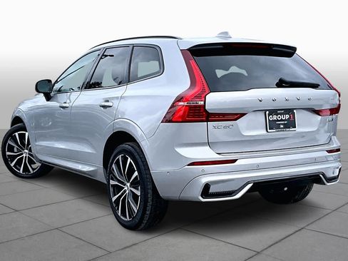 Certified 2023 Volvo XC60 B5 Plus w/ Climate Package image 12