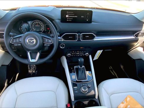 Used 2025 MAZDA CX-5 AWD 2.5 S w/ Premium Plus Pkg image 5