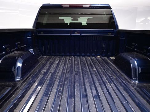 Used 2022 Chevrolet Silverado 1500 LTZ AWD/4WD image 34