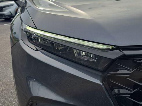 Used 2023 Honda CR-V Sport image 6