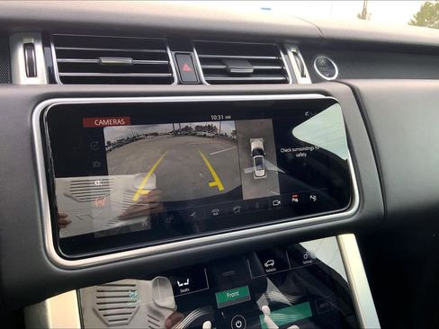 Used 2020 Land Rover Range Rover HSE image 28