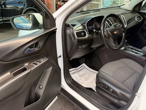 Used 2019 Chevrolet Equinox LT AWD/4WD image 7