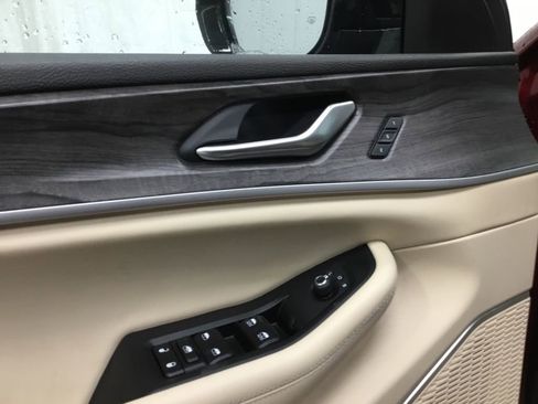 Used 2023 Jeep Grand Cherokee Limited w/ Trailer Tow Prep Group (B) image 7