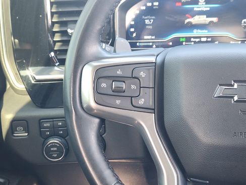 Used 2023 Chevrolet Silverado 1500 LT Trail Boss w/ LT Trail Boss Premium Package AWD/4WD image 29