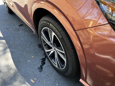 Used 2025 Lexus RX 350 Premium w/ Accessory Package image 11