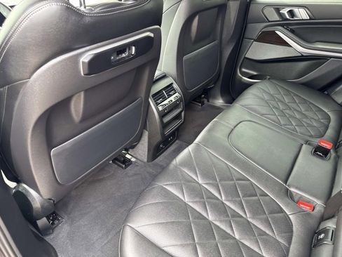 Certified 2024 BMW X5 xDrive40i w/ M Sport Package AWD/4WD image 14