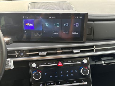 Used 2025 Hyundai Santa Fe SEL image 18