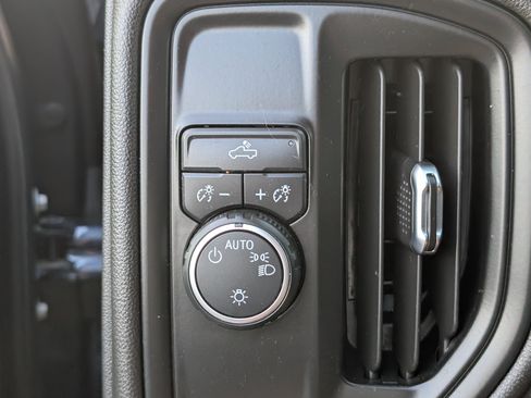 Certified 2022 Chevrolet Silverado 1500 Custom RWD image 24