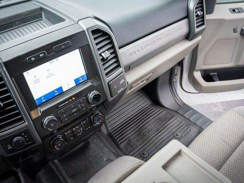 Used 2021 Ford F350 XLT w/ XLT Value Package image 27