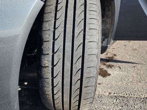 Used 2011 Buick Regal CXL w/ RL2 Preferred Equipment Group image 13