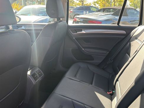 Used 2019 Volkswagen Golf Alltrack SE AWD/4WD image 12