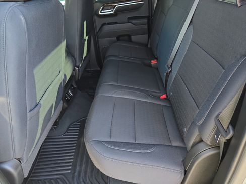 Used 2024 GMC Sierra 1500 Elevation image 16