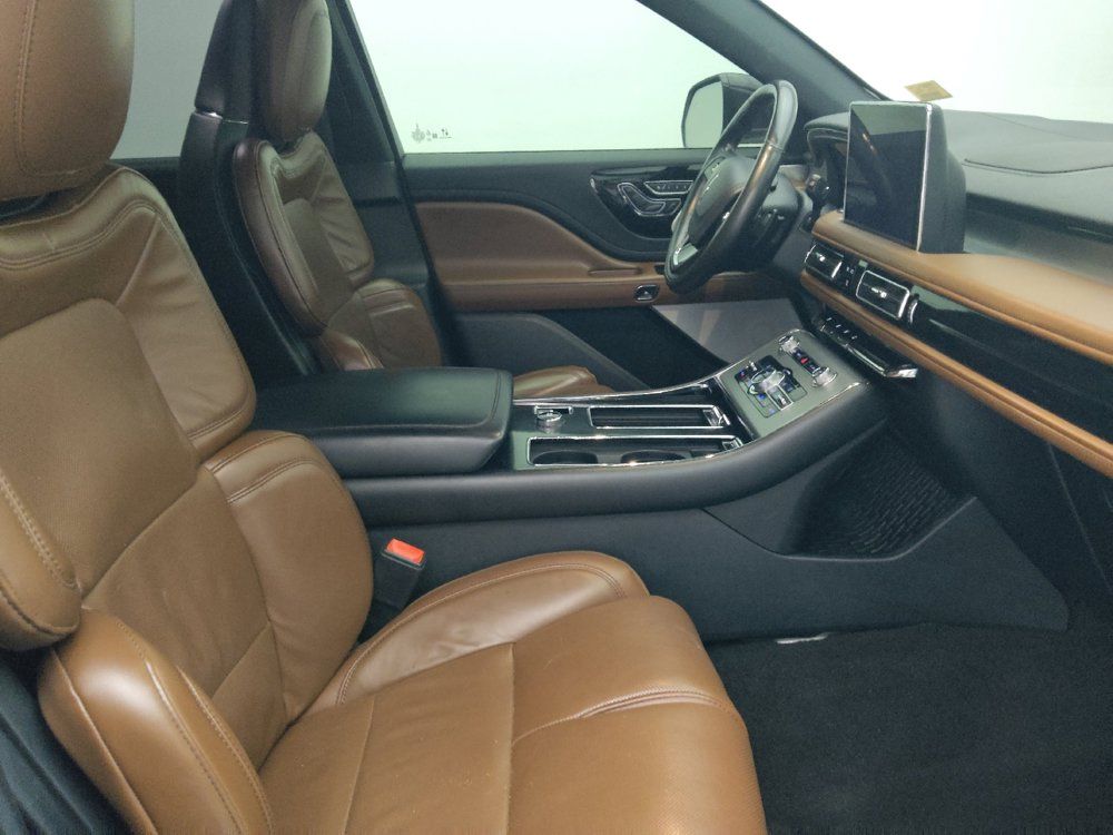 Used 2022 Lincoln Aviator Reserve w/ Equipment Group 201A RWD image 21
