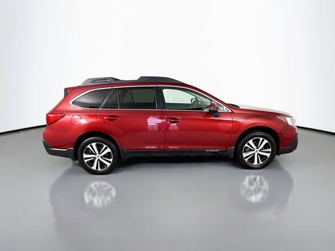 Used 2018 Subaru Outback 2.5i Limited AWD/4WD image 8