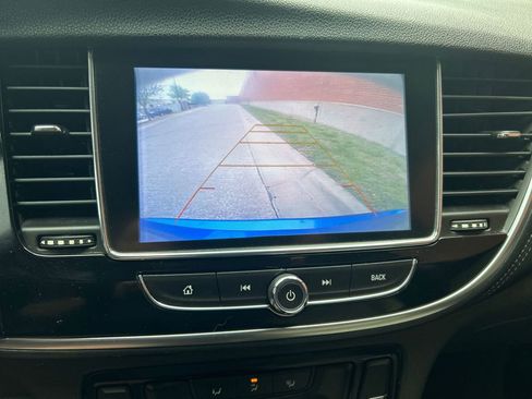 Used 2018 Buick Encore Preferred image 10