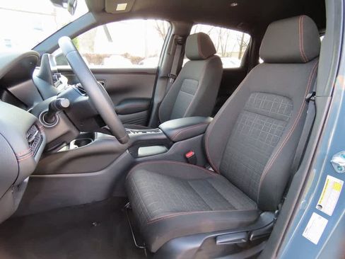 Used 2024 Honda HR-V Sport image 13