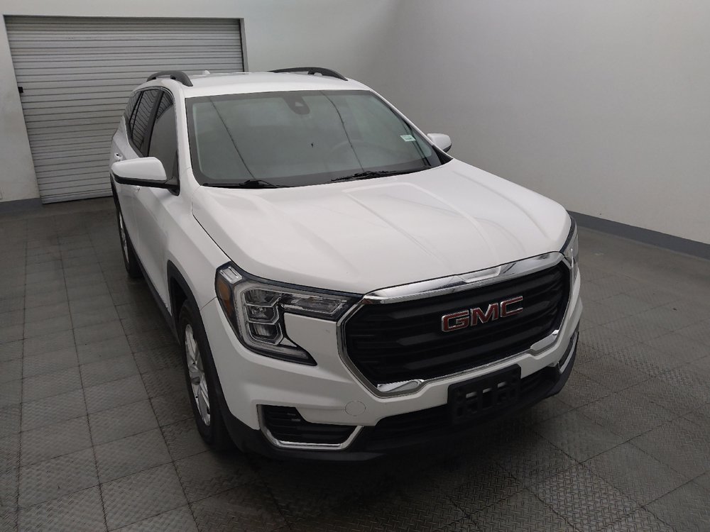 Used 2023 GMC Terrain SLE w/ Driver Convenience Package AWD/4WD image 14