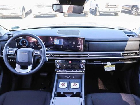 New 2026 Hyundai Santa Fe SE image 13